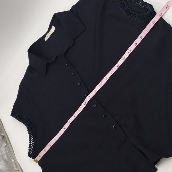 Mod Ref Button Down Top black short sleeve with cuff detail collared - Picture 9 of 10